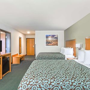 West Yellowstone Hotel